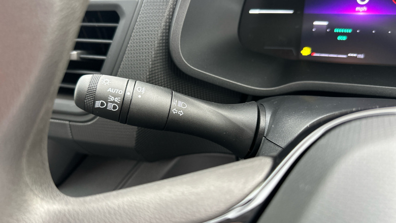 Renault Trafic Lwb Diesel LL30 Blue dCi 130 Advance [Safety] Van